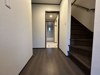 【玄関】 | ウィステリアA