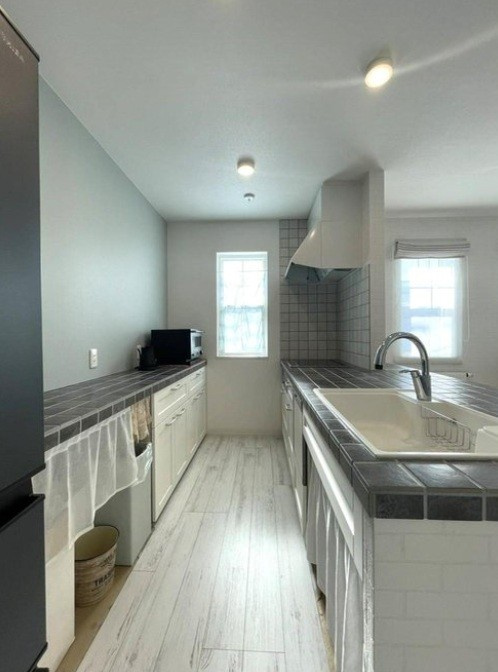 北19条東12丁目のキッチン|キッチンにも窓があり明るい光が溢れます！