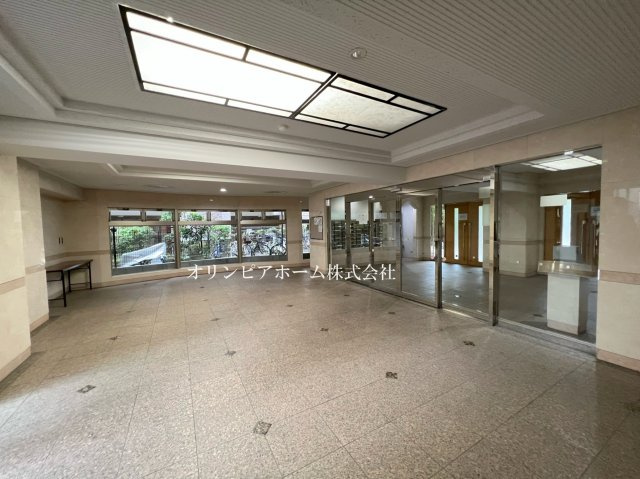 キャッスルマンション亀戸立花弐番館　14階　最　上階　角　部屋　空室のエントランス