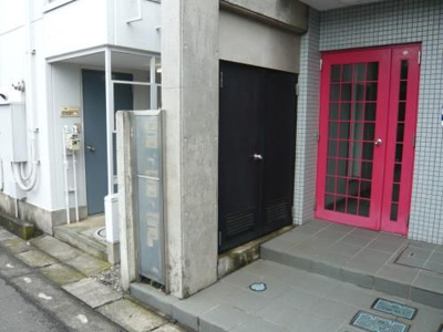 【エントランス】 | フェスト共和（フェストキョウワ）