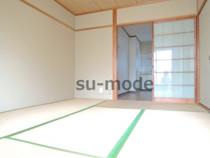 メゾン高西の内装