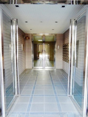 【エントランス】 | アド・ムーン博多