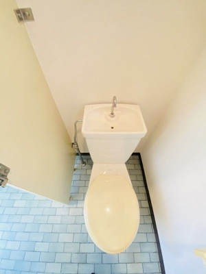 【トイレ】 | JCビル | 別号室の写真になります。現況優先。