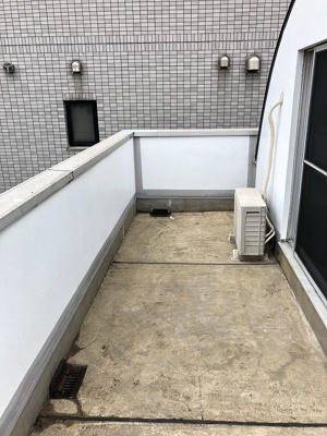 【バルコニー】 | JCビル | 別号室の写真になります。現況優先。