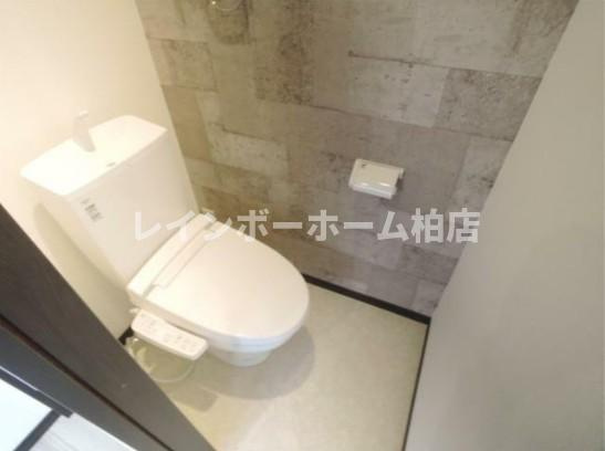 特典：仲介手数料が無料です!!のトイレ|ゆったりとした空間のトイレです