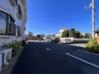 【駐車場】