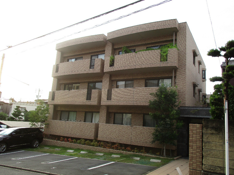 ステージ覚王山