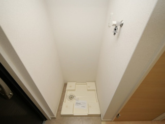 【設備】 | レジディア新大阪 | 洗濯機置き場です