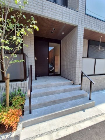 エンゼルハイム市川のエントランス|★エントランス★