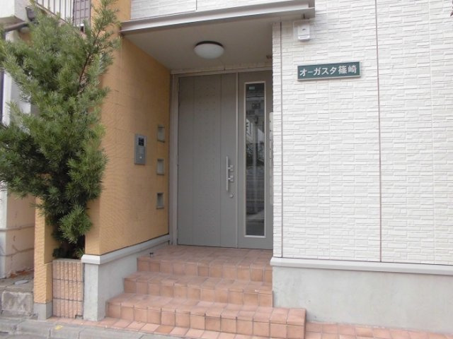 オーガスタ篠崎のエントランス