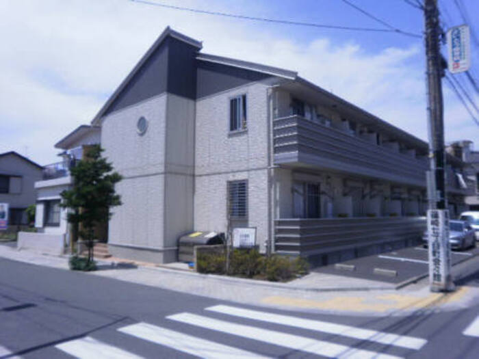 オーガスタ篠崎の外観