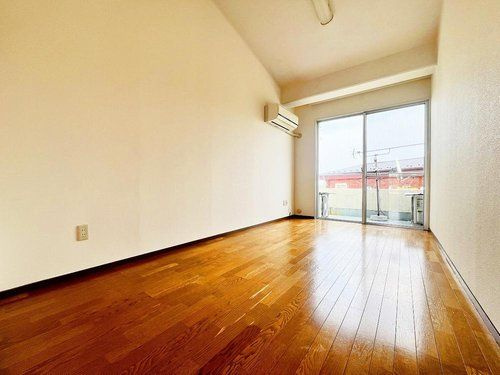 【居間・リビング】 | 小田急線「玉川学園前」中古戸建