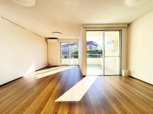【居間・リビング】 | 小田急線「玉川学園前」中古戸建
