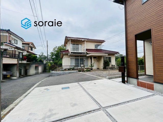 入間市南峯　新築戸建の前面道路含む現地写真