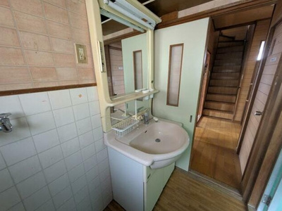 【洗面所】 | 山科区川田南畑町　中古戸建
