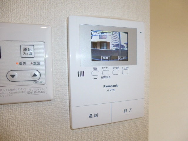 エルメゾン寿町のセキュリティ|ＴＶインターホン