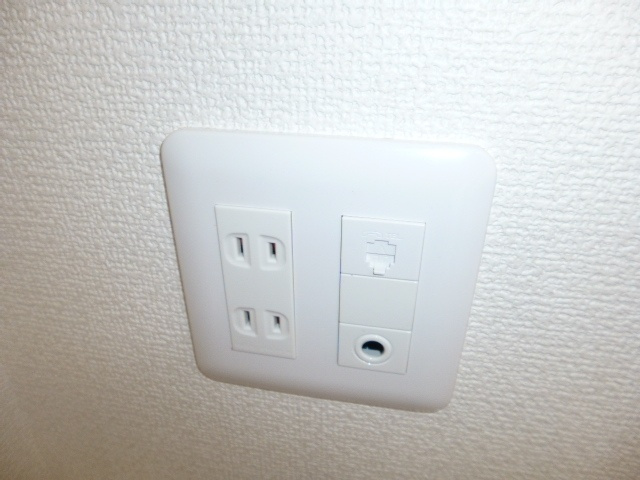 エルメゾン寿町の設備|電話モジュラー