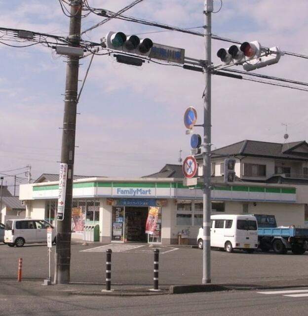 富士市原田の新築一戸建|ファミリーマート宇東…まで969m