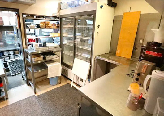 アルファコートアネックスの内装|店舗の居抜きの状態です☆