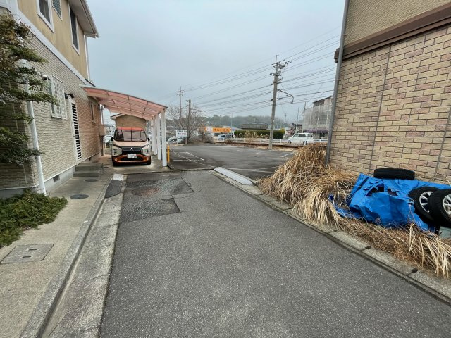 牟礼町牟礼　土地の周辺