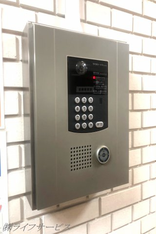 【防犯設備】 | 北大阪ハイツ | 安心のオートロックマンション