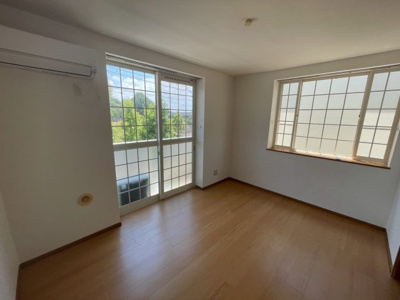 【洋室】 | ヒルサイドハウスＡ