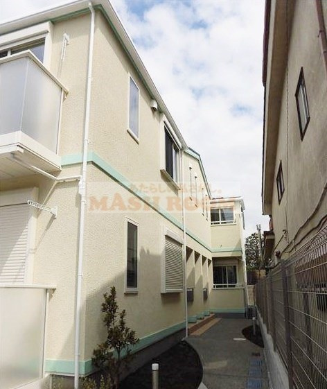 ロンド荻窪のエントランス