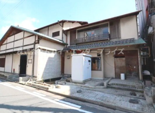 アルファパークス