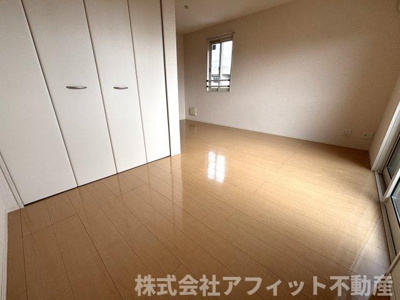 【居間・リビング】 | ドルチェ城南