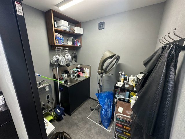 舞木町貸店舗の内装