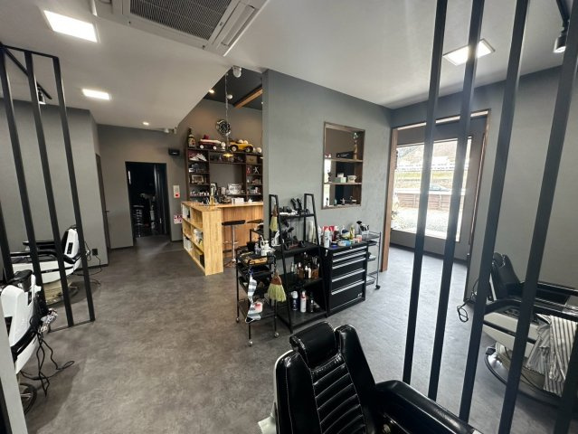 舞木町貸店舗の内装