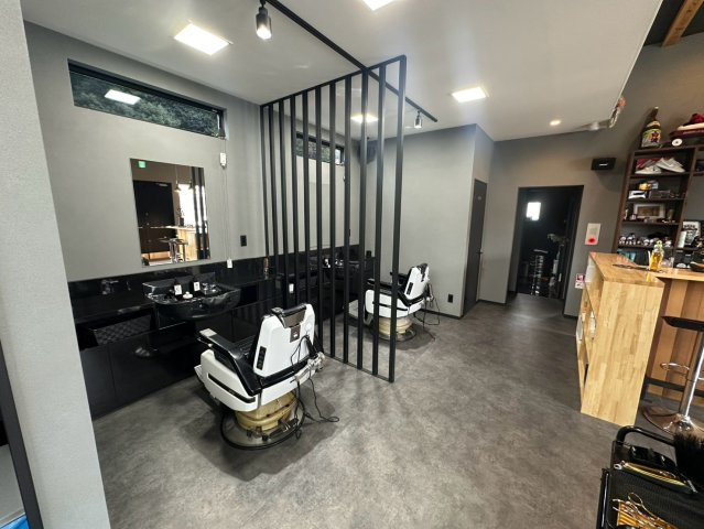 舞木町貸店舗の内装