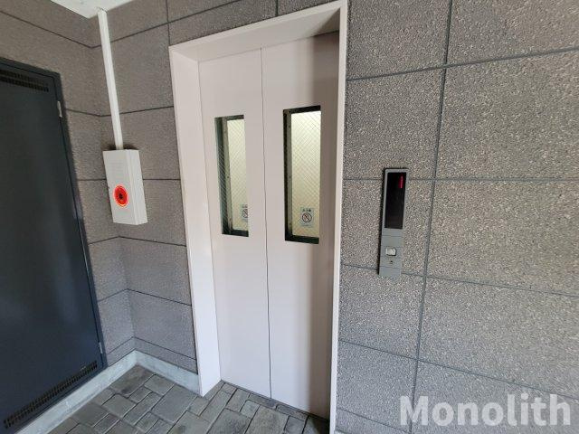 パライッソ和光のエントランス