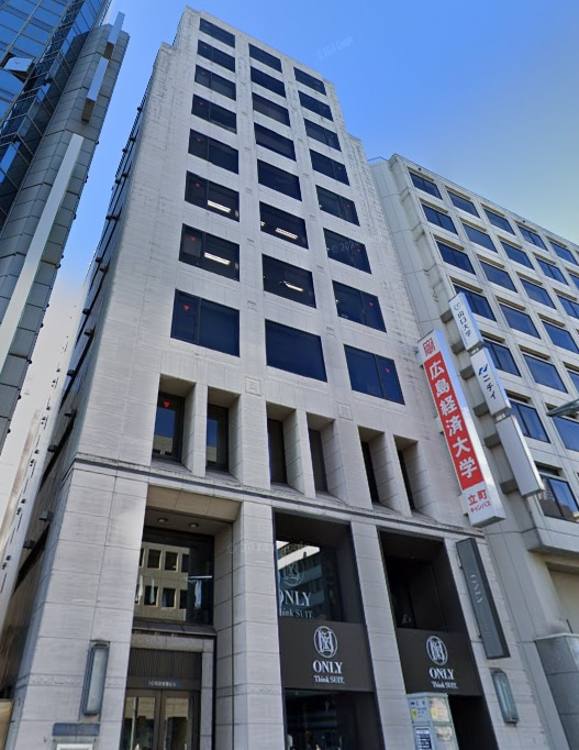 IG石田学園ビルの外観