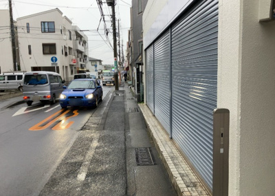 【外観】 | シードオン２１ | 外観はマンション管理がされているかの目安になります。築年数が古いと、壁面は劣化してひび割れが生じることも！建物が古びていても細かいところが修繕されていると、きちんと管理されているなぁと感じるでしょう。