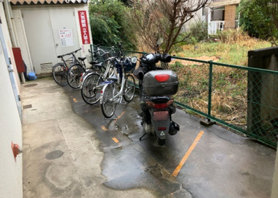 【駐車場】 | シードオン２１ | 駐車場と明記されていても、最小スペースでつくられた駐車場だと大型車は駐車できなかったり、出入りしにくくなったりする可能性があります。お車のサイズと購入したい物件の駐車場のサイズを現地で確認しましょう。