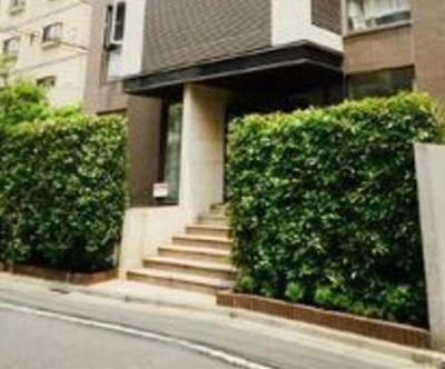 【エントランス】 | 新宿７丁目マンション