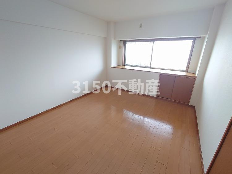 ラ・ミノールIIIの居間・リビング