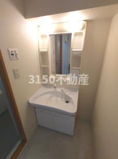 ラ・ミノールIIIの洗面所