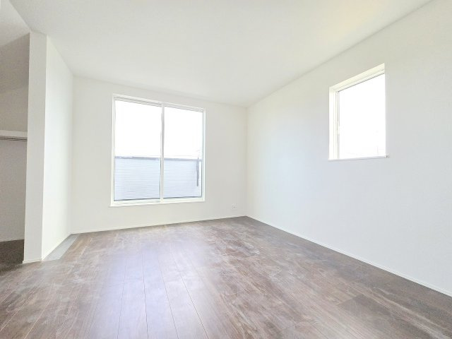 リナージュ　瑞穂町二本木　新築　全5棟　3号棟の洋室