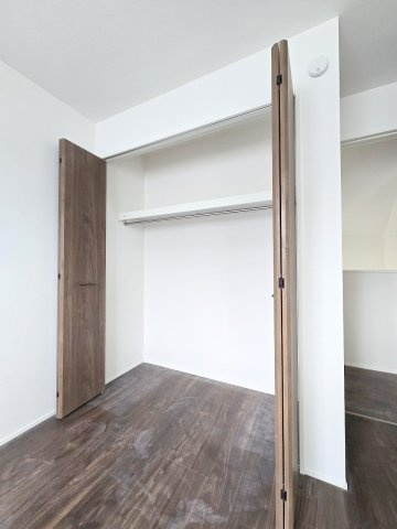 リナージュ　瑞穂町二本木　新築　全5棟　3号棟の収納