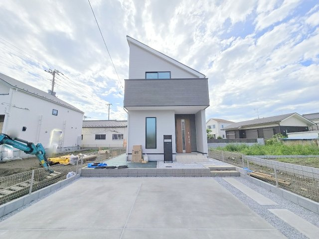 リナージュ　瑞穂町二本木　新築　全5棟　3号棟の駐車場