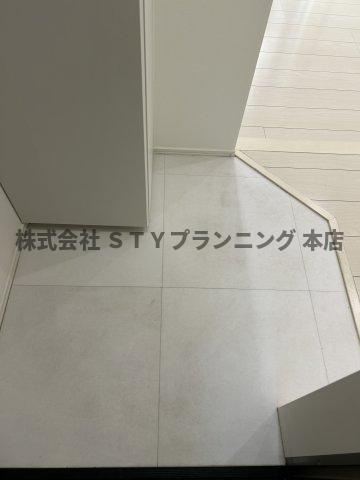 仲介手数料０円！ルミエール十一番町の玄関