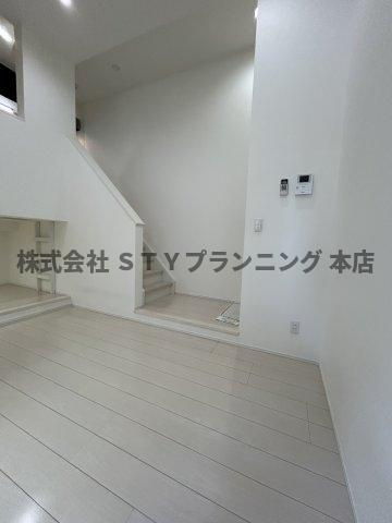 仲介手数料０円！ルミエール十一番町の居間・リビング