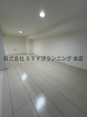 仲介手数料０円！ルミエール十一番町の洋室