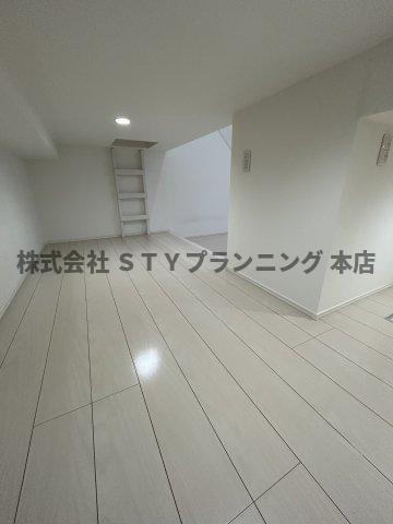 仲介手数料０円！ルミエール十一番町の洋室