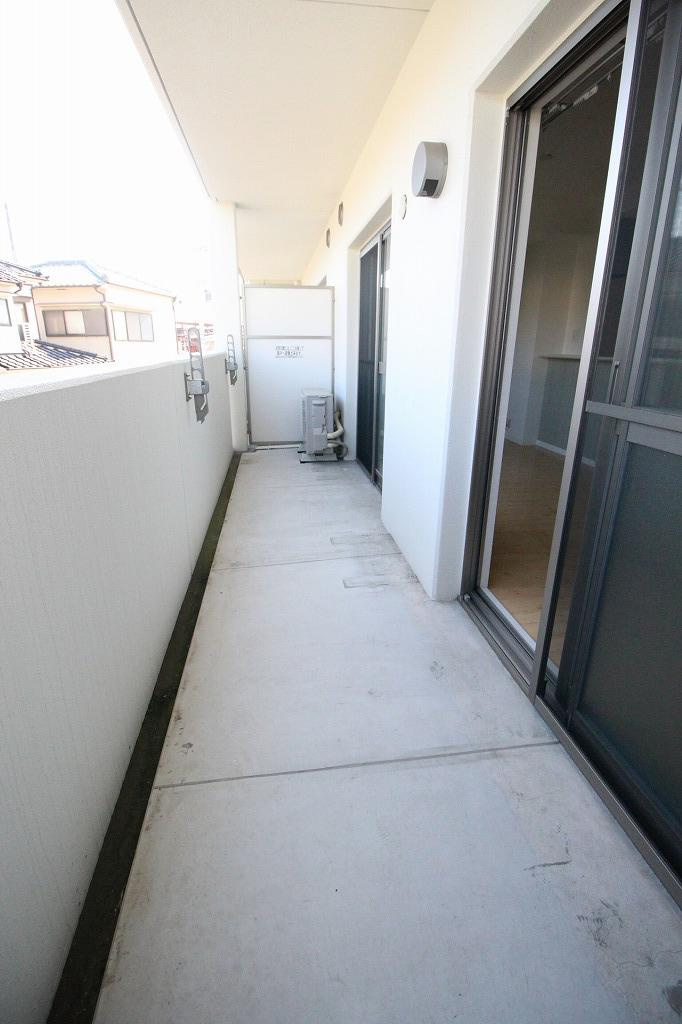 リュクス西明石のバルコニー|※お部屋により仕様が異なる場合があります※