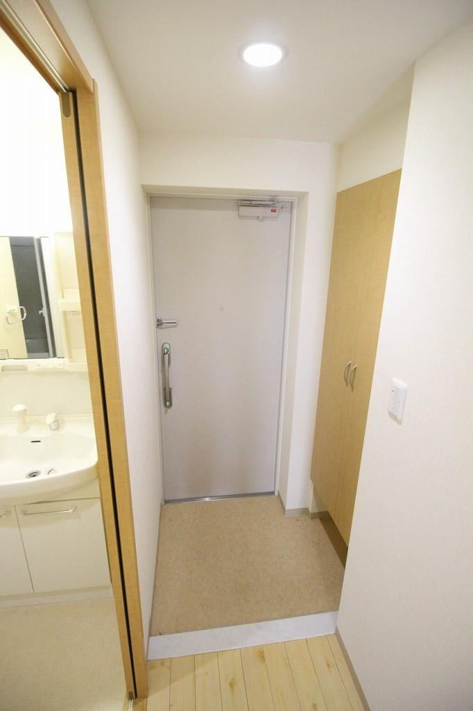 リュクス西明石の玄関|※お部屋により仕様が異なる場合があります※