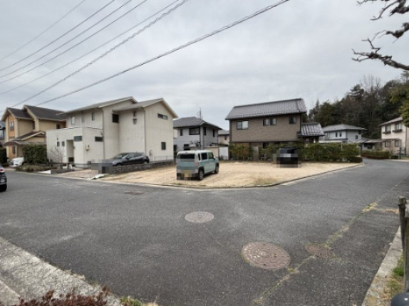 売土地　大塚西7丁目の前面道路含む現地写真