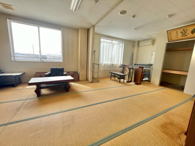【和室】 | 【売店舗】由利本荘市石脇 | 2階事務所部分和室